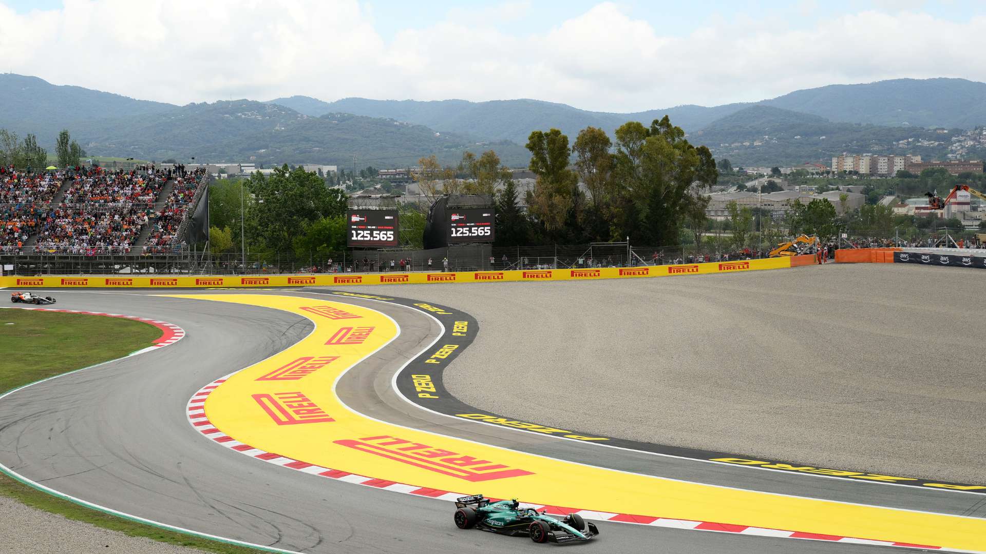 地挖掘出年 地挖掘出年